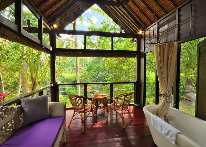 Jendela Di Bali *